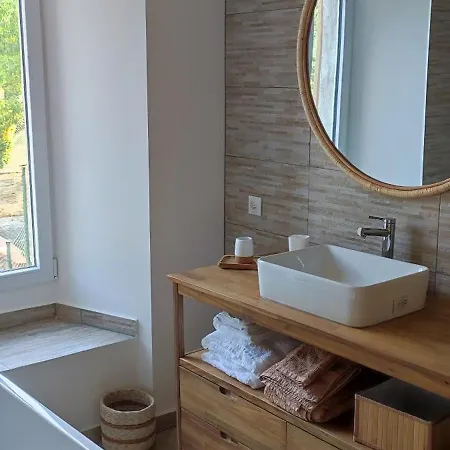 Vila Maison Au Coeur D'un Hameau *