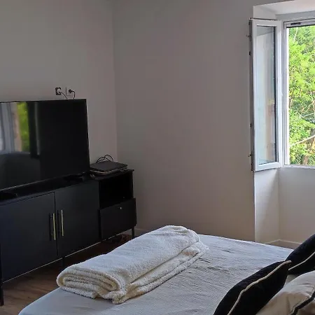 Maison Au Coeur D'un Hameau *